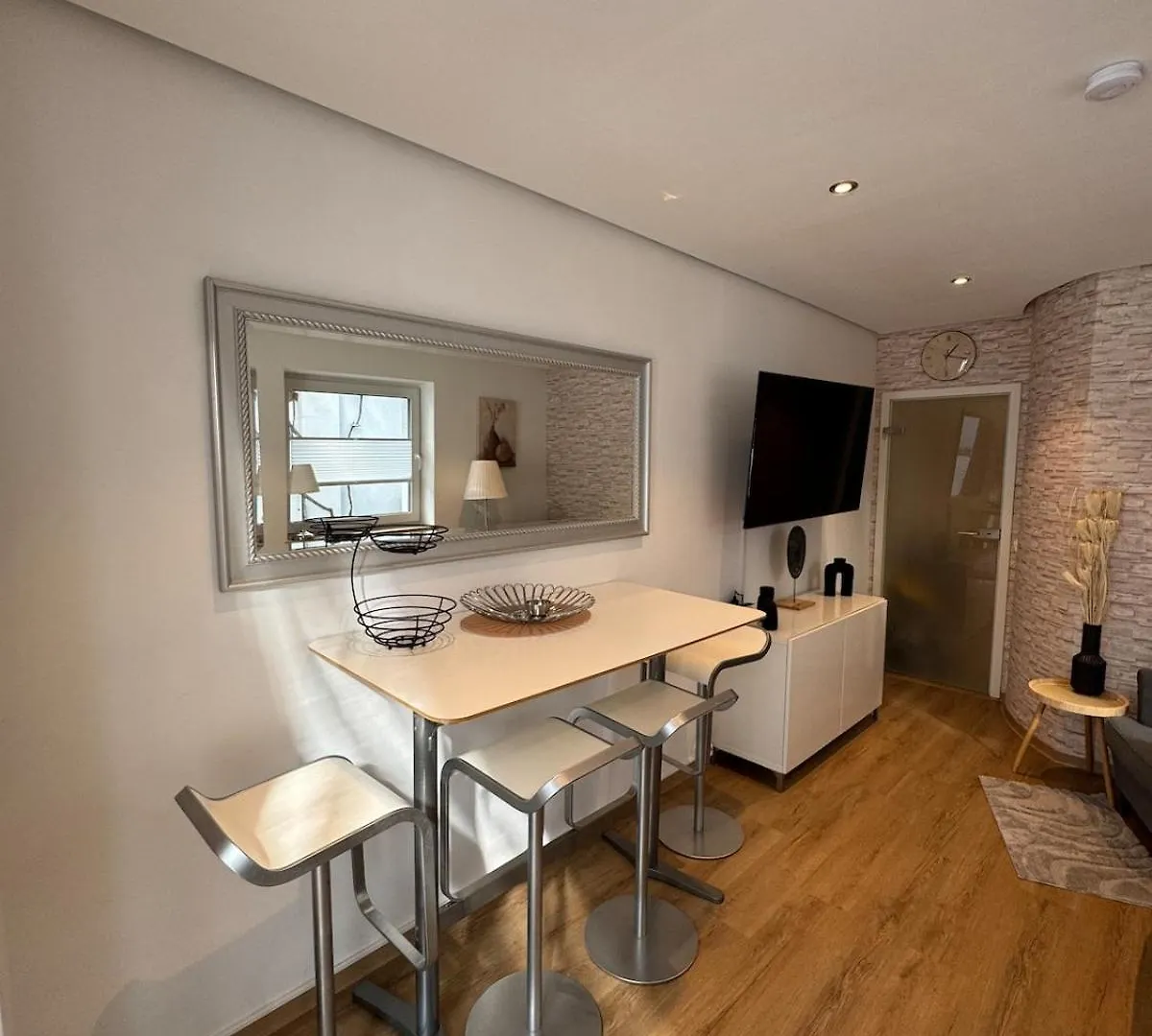 Apartment With Garden & 2 Bathrooms Cologne